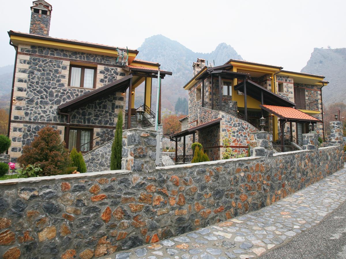 Hôtel Yades Pozar à Káto Loutrákion Extérieur photo